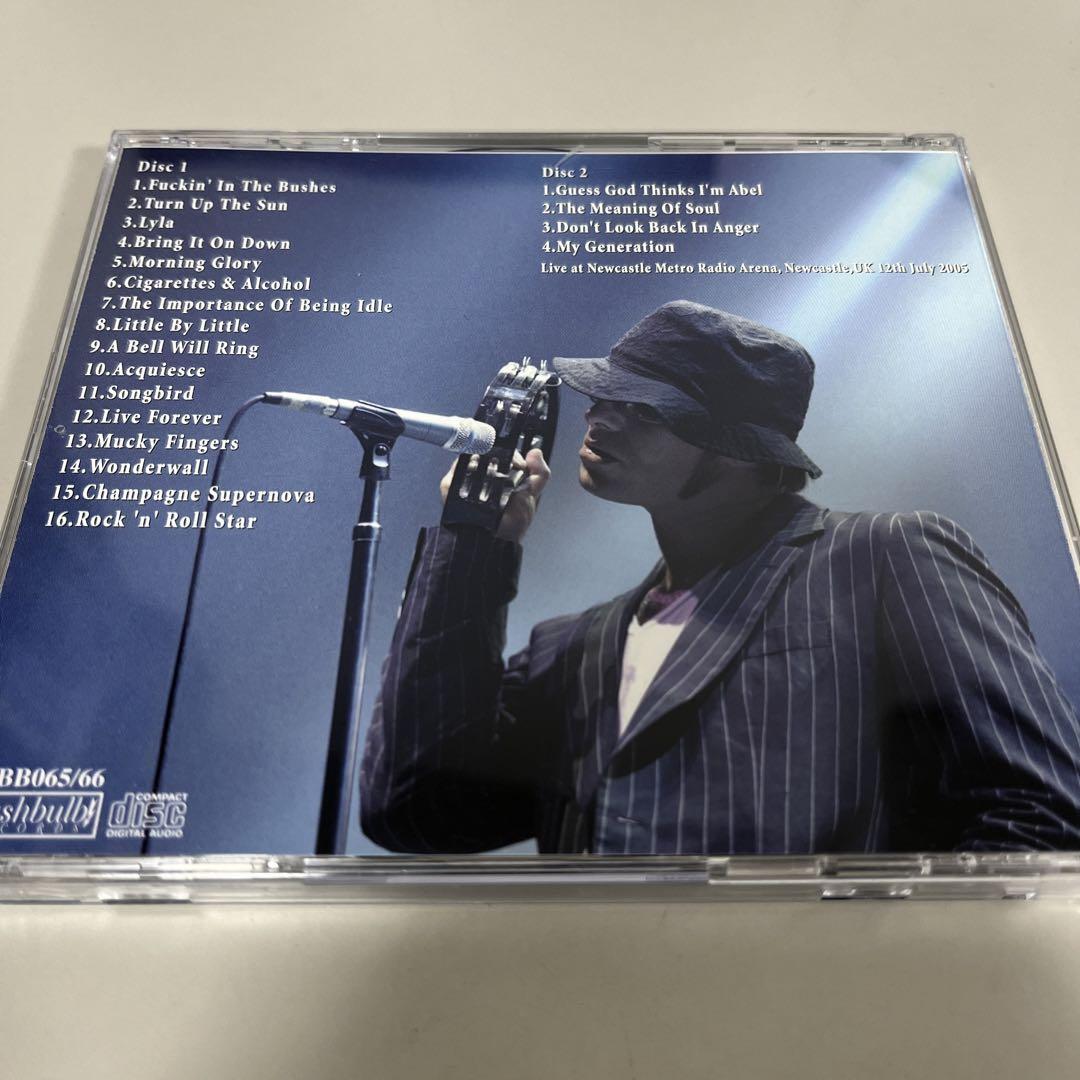 Oasis Newcastle 2005 First Night