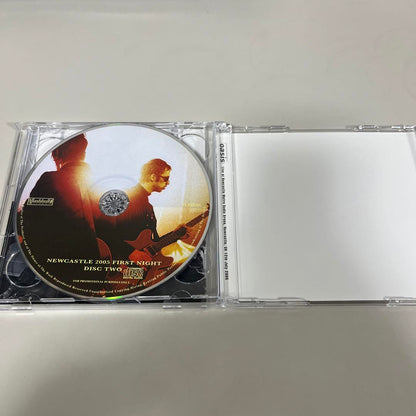 Oasis Newcastle 2005 First Night