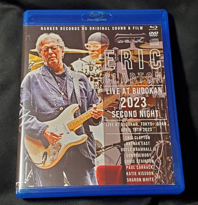 ERIC CLAPTON 2023 JAPAN PERFORMANCE APRIL 18 TOKYO BLU-RAY & DVD+CD ( ERIC CLAPTON 2023 JAPAN PERFORMANCE APRIL 18 TOKYO BLU-RAY & DVD+CD )