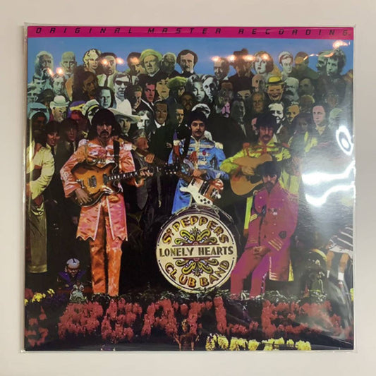 THE BEATLES - SGT. PEPPERS LONELY HEARTS CLUB BAND ( CD )